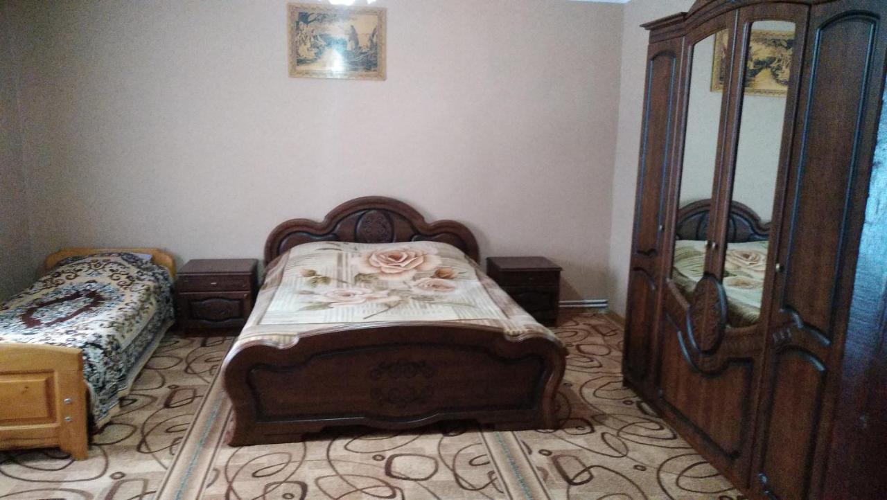 Zacharovany Karpaty Slavske Buitenkant foto